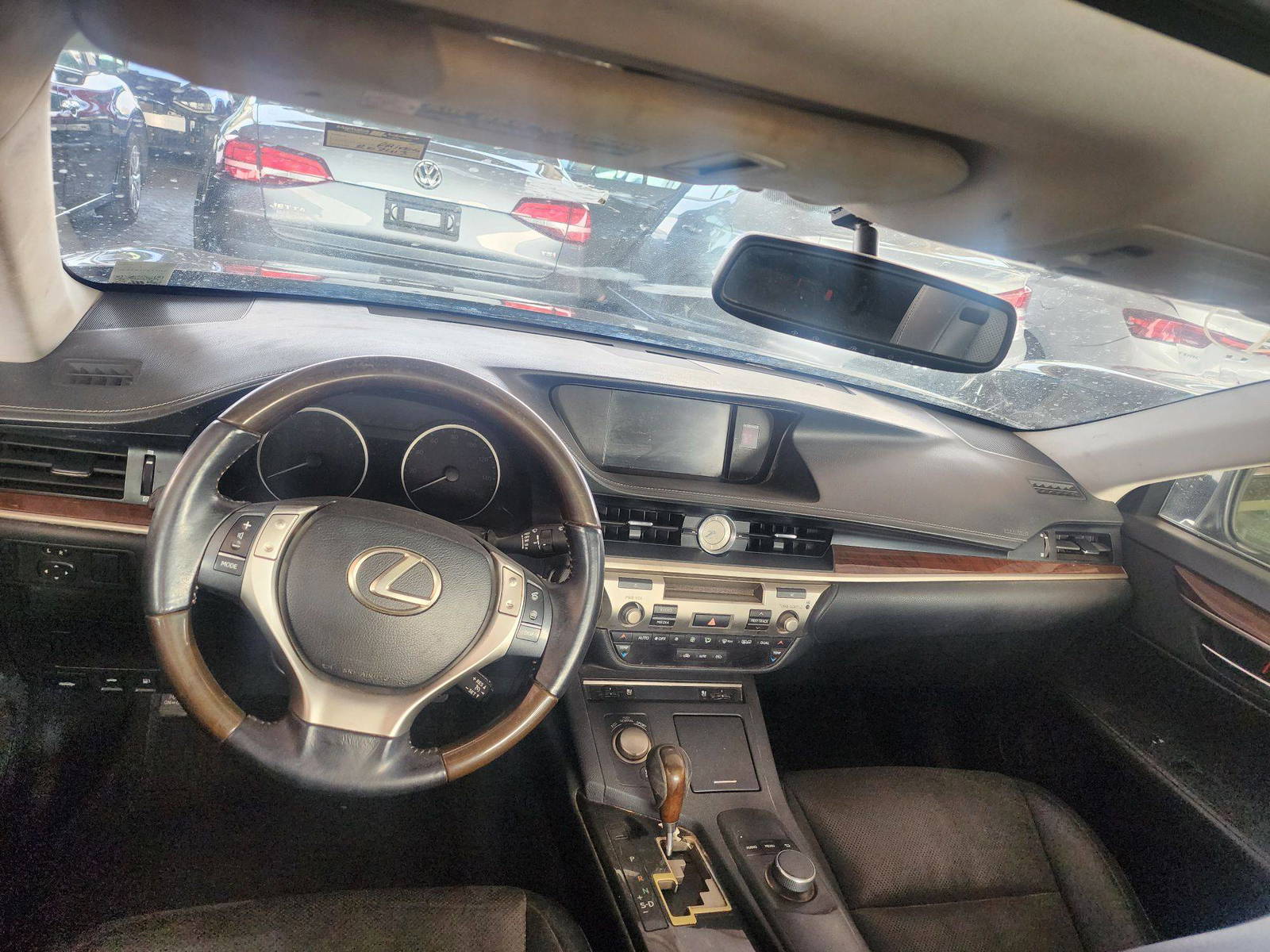 2015 LEXUS ES 350 — 207413 Miles — Lot 2206094 — Main - Marhaba Auctions Used Cars - Image 8