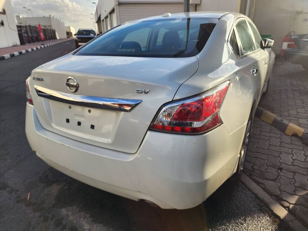 2015 NISSAN ALTIMA — 64904 Miles — Lot 38700464 - Marhaba Auctions Used Cars - Image 12