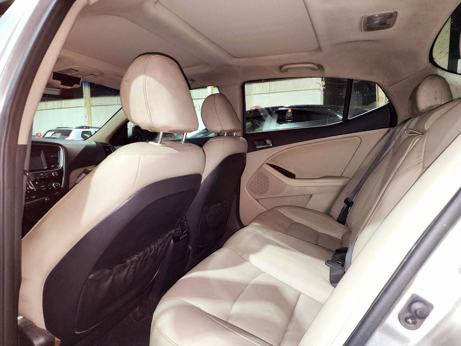 2014 KIA OPTIMA — 200379 Miles — Lot 84425184 — Souq - Marhaba Auctions Used Cars - Image 6