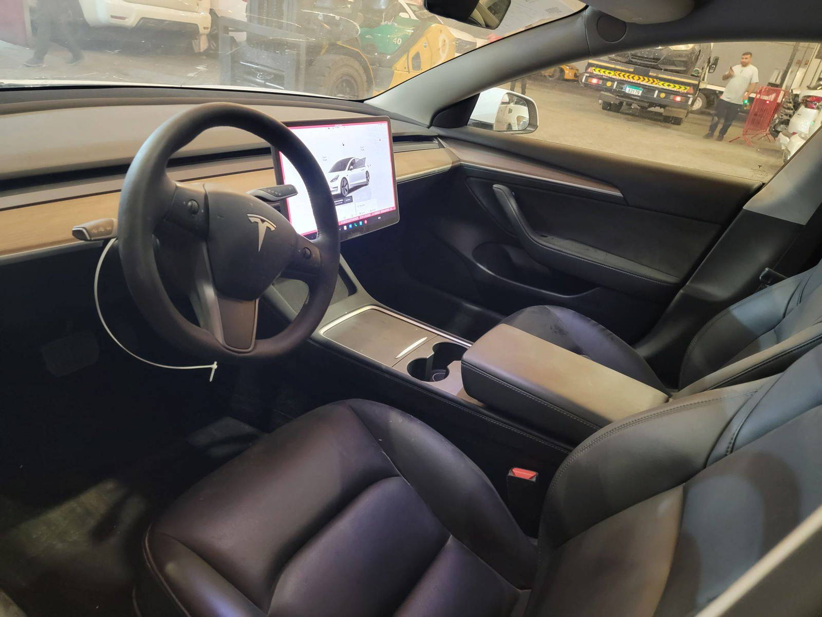 TESLA MODEL 3 2023 - Marhaba Auction Used Cars - Image 8