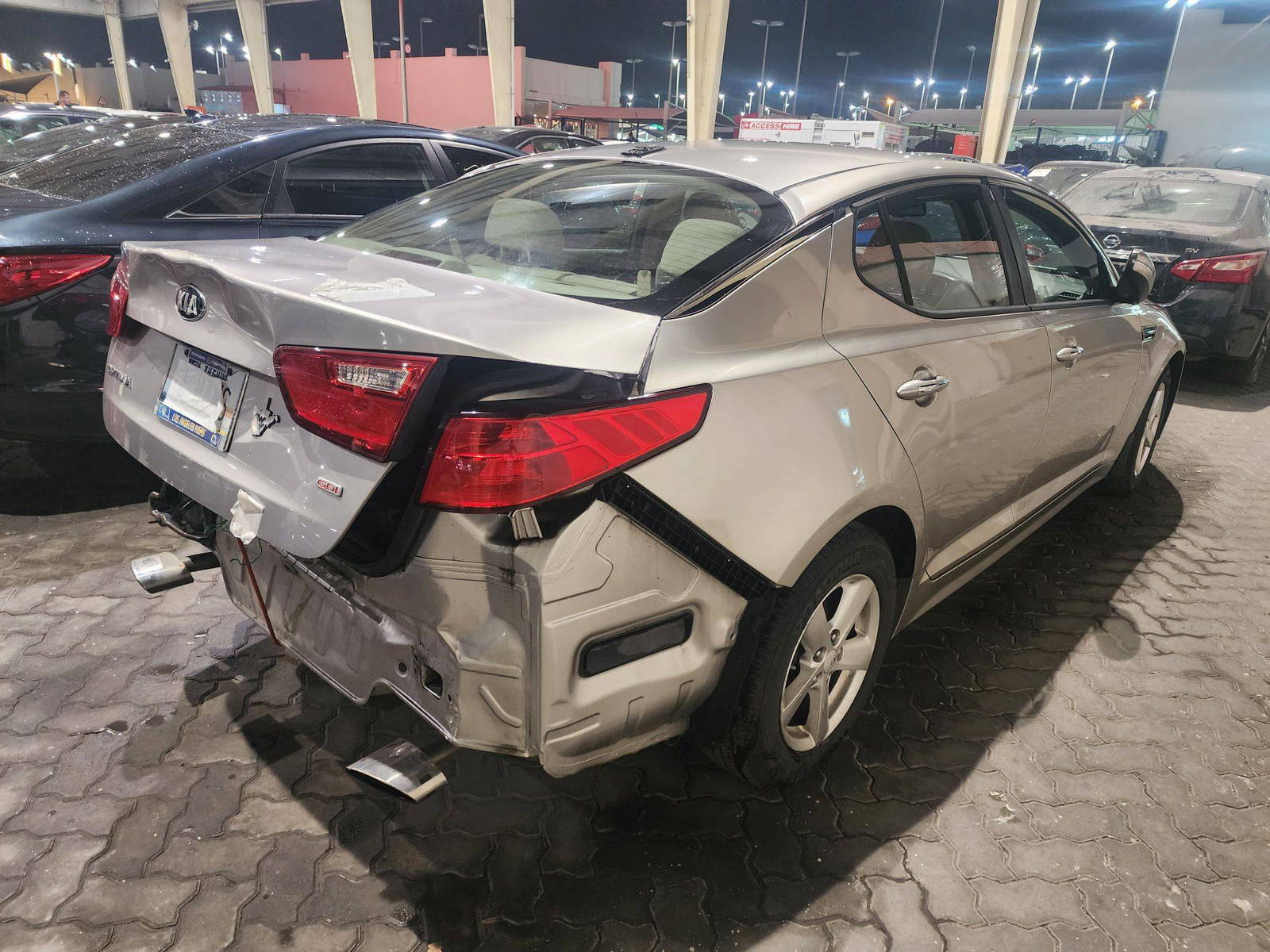 2015 KIA OPTIMA — 117107 Miles — Lot 37684079 - Marhaba Auctions Used Cars - Image 4