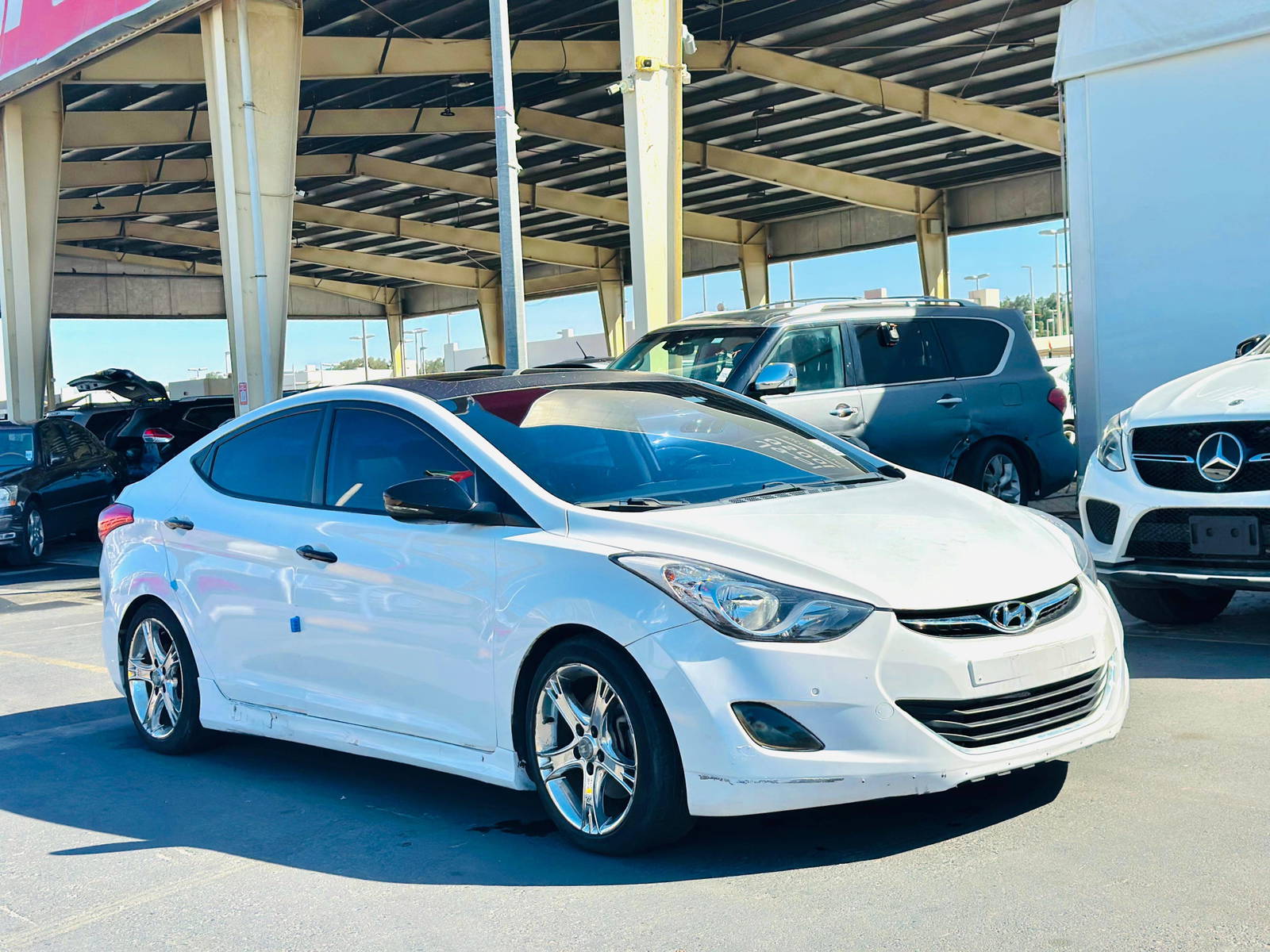 2013 HYUNDAI AVANTE — 132514 KM — Lot 730819 — Souq - Marhaba Auctions Used Cars - Image 6