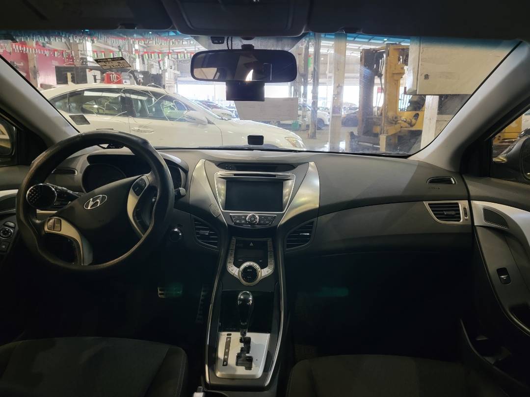 2011 HYUNDAI AVANTE — 220511 KM — Lot 079563 — Main - Marhaba Auctions Used Cars - Image 8