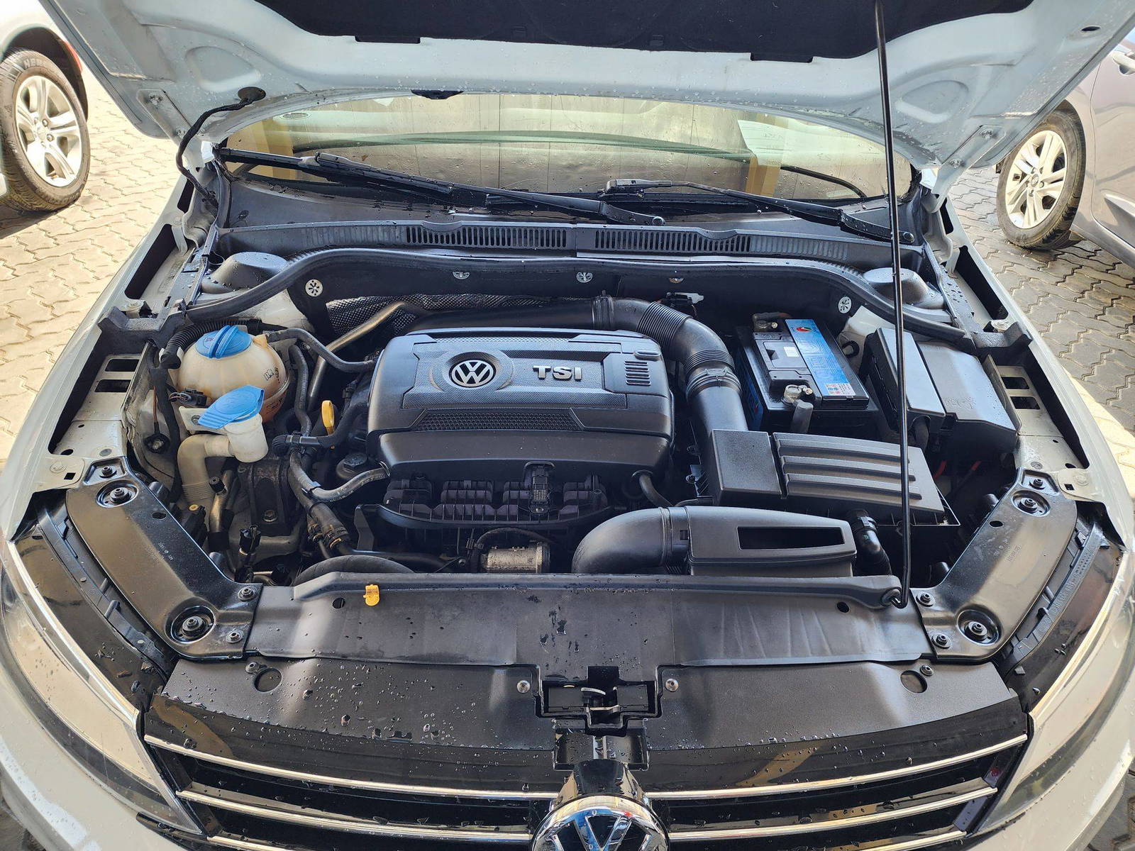 2016 VOLKSWAGEN JETTA — 117884 Miles — Lot M291041 - Marhaba Auctions Used Cars - Image 10