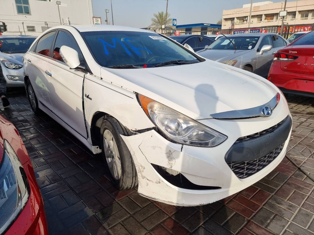 2012 HYUNDAI SONATA — 194715 Miles — Lot 124578 — Ind. 12 - Marhaba Auctions Used Cars - Image 3