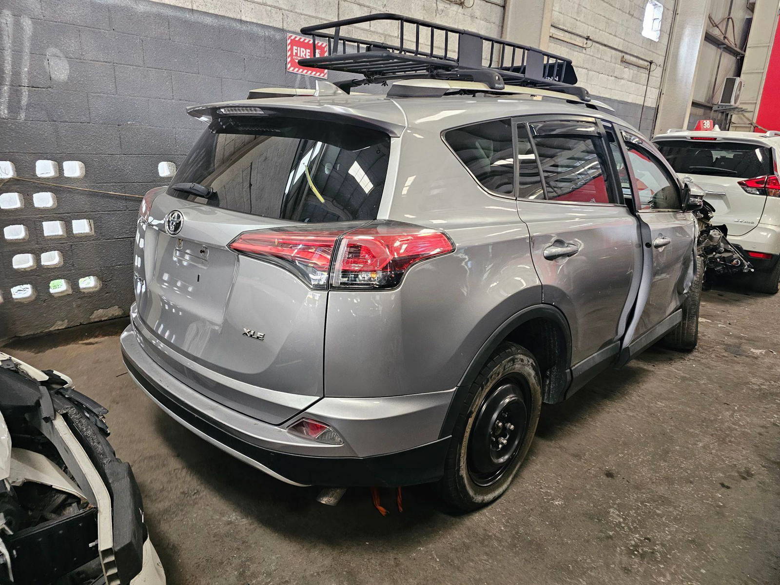 2018 TOYOTA RAV4 — 105884 Miles — Lot 43197039 — Main - Marhaba Auctions Used Cars - Image 6