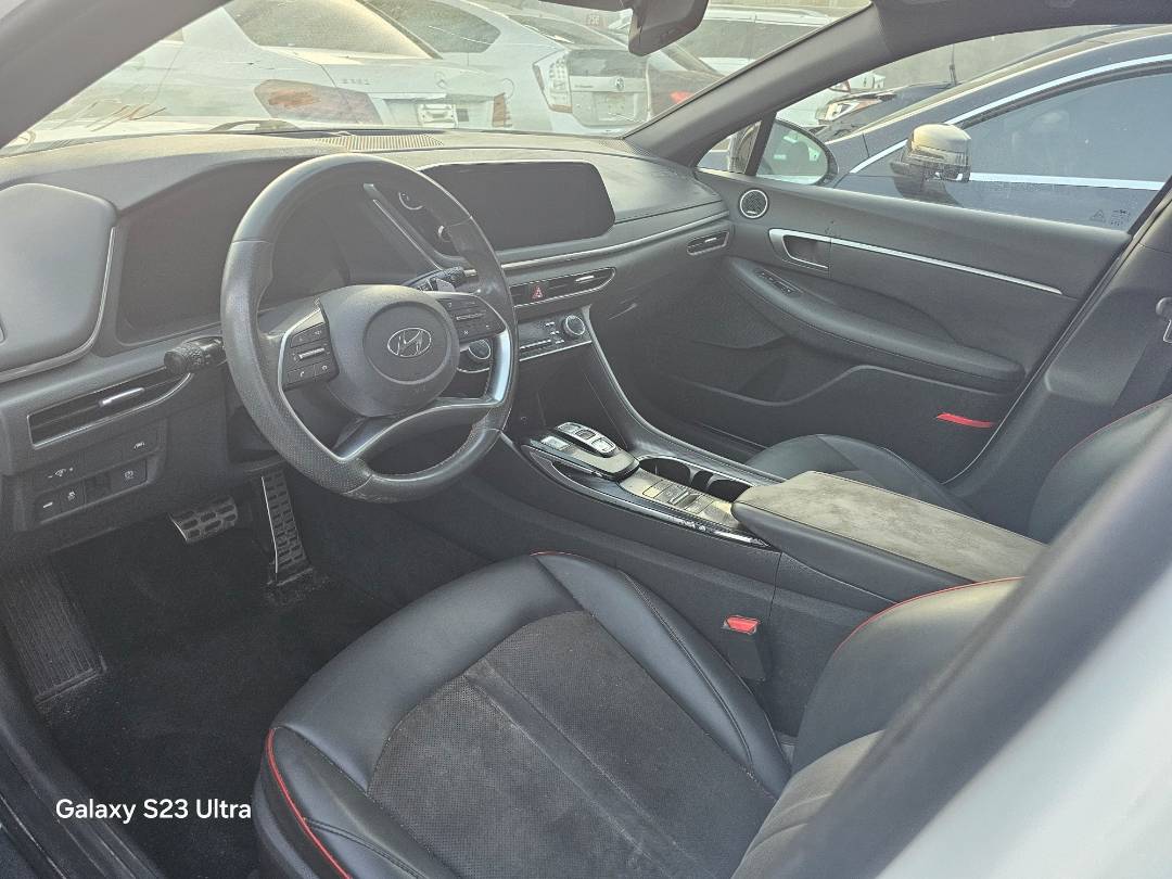 2020 HYUNDAI SONATA — 115730 Miles — Lot H011525 — Main - Marhaba Auctions Used Cars - Image 8