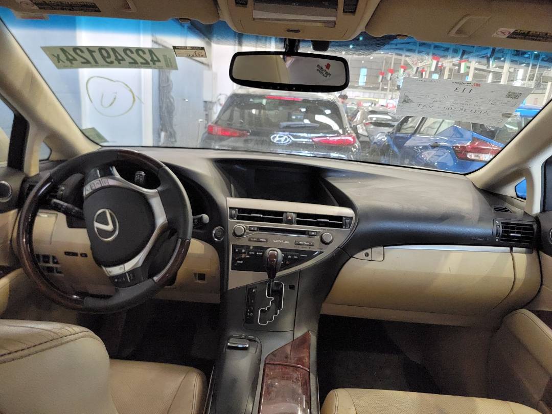 2015 LEXUS RX 350 — 122338 Miles — Lot 16298 — Souq - Marhaba Auctions Used Cars - Image 8