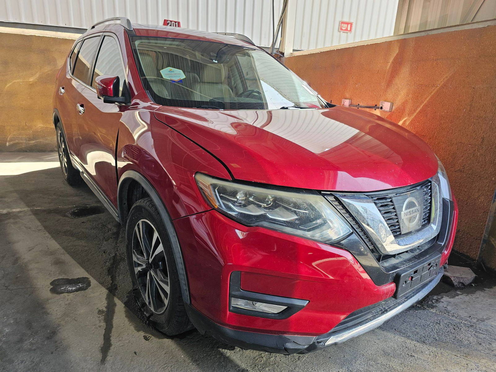 NISSAN ROGUE 2017 - Marhaba Auction Used Cars - Image 3