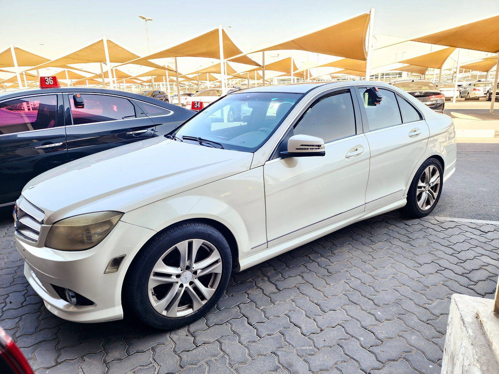 2010 MERCEDES BENZ C300 — 264987 KM — Lot 5AR088797 — Souq - Marhaba Auctions Used Cars - Image 5
