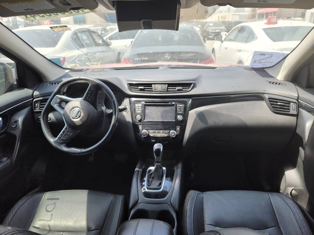 2017 NISSAN ROGUE — 107776 Miles — Lot 46980394 — Main - Marhaba Auctions Used Cars - Image 7