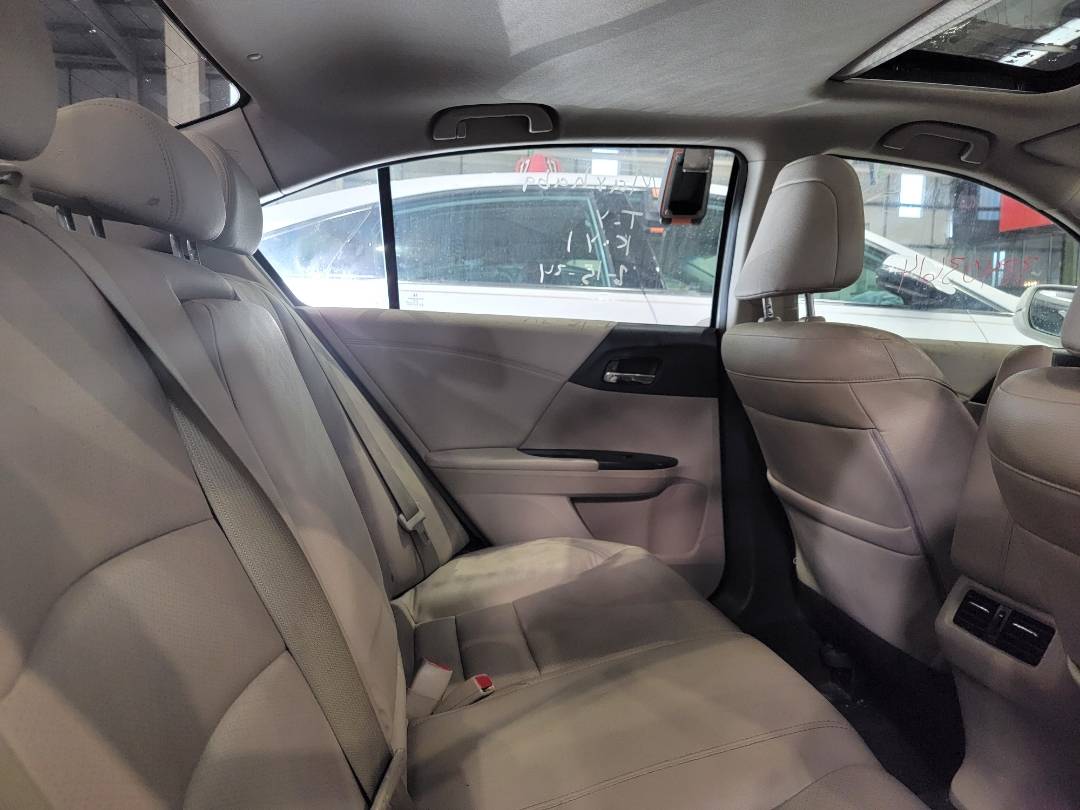 2016 HONDA ACCORD — 113029 Miles — Lot 38403614 - Marhaba Auctions Used Cars - Image 5