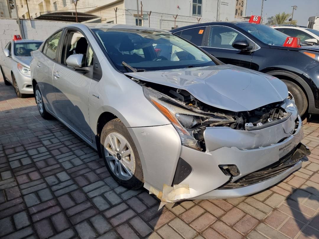 2018 TOYOTA PRIUS — 93055 KM — Lot 125487 — Main - Marhaba Auctions Used Cars - Image 3