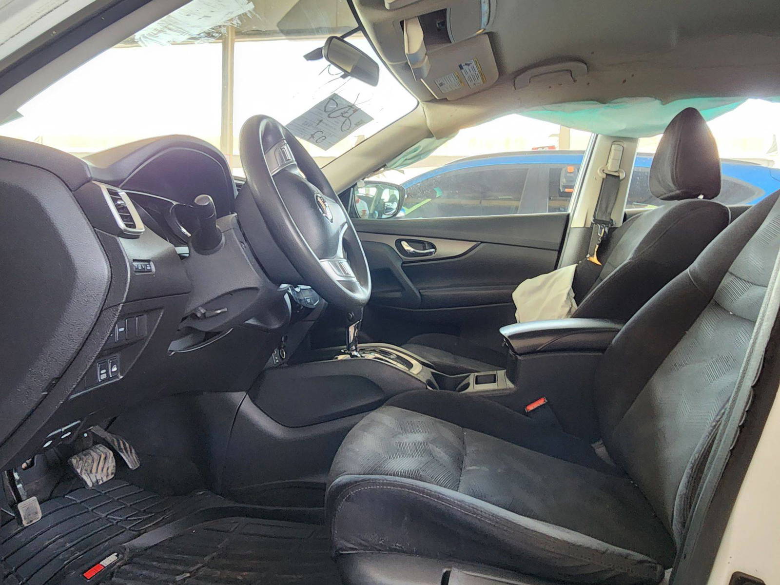 2014 NISSAN ROGUE — 147422 Miles — Lot 28209 — Souq - Marhaba Auctions Used Cars - Image 8