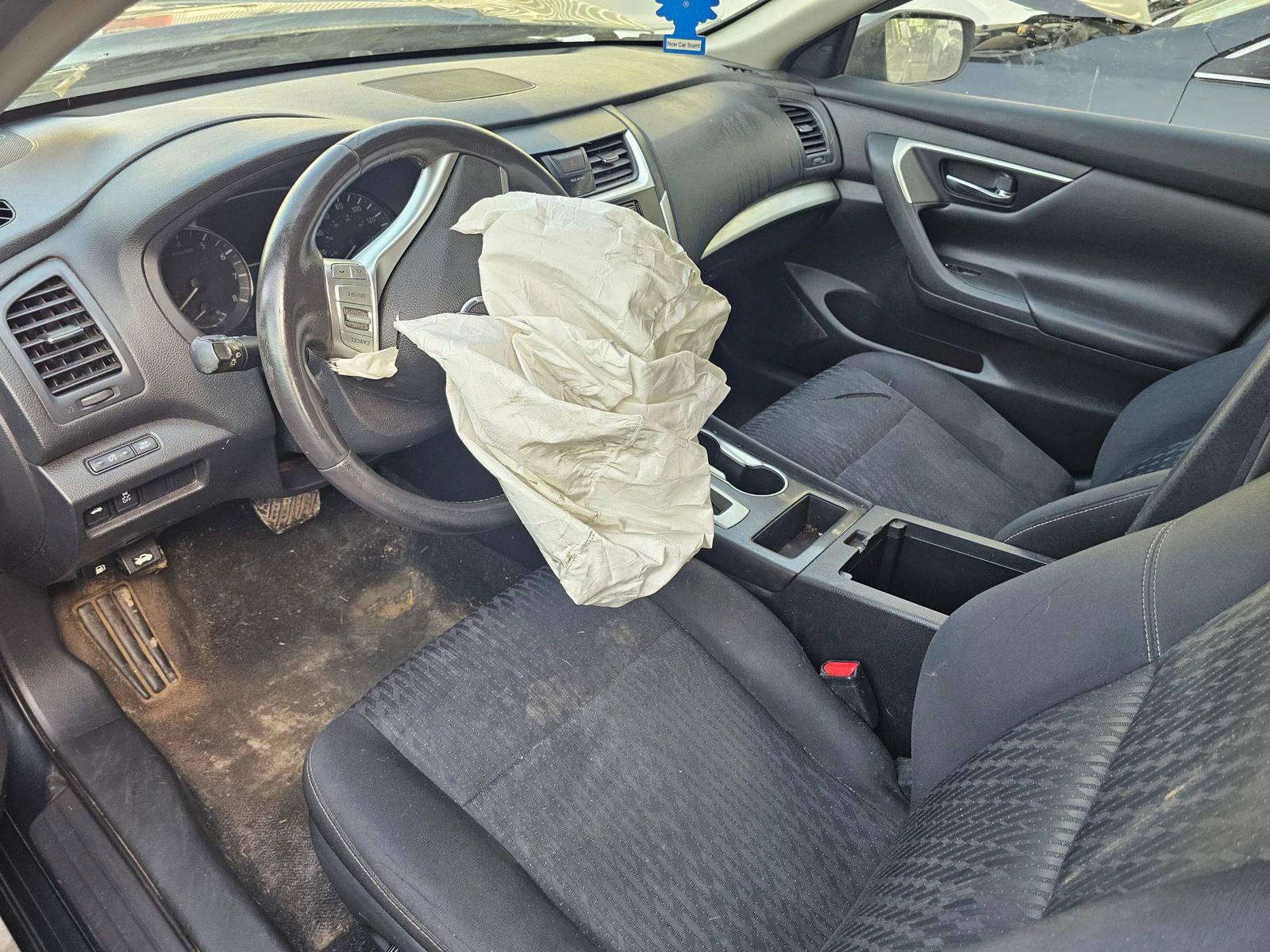 NISSAN ALTIMA 2018 - Marhaba Auction Used Cars - Image 16