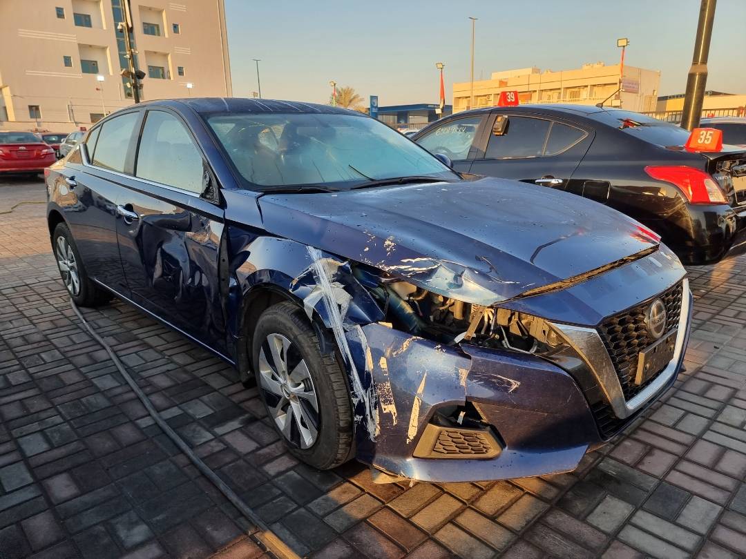 2019 NISSAN ALTIMA — 142124 Miles — Lot N311991 — Main - Marhaba Auctions Used Cars - Image 3