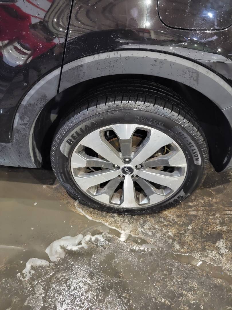 KIA TELLURIDE 2021 - Marhaba Auction Used Cars - Image 4