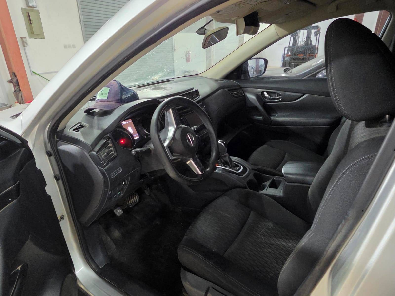 2018 NISSAN ROGUE — 128340 Miles — Lot 7JP540675 - Marhaba Auctions Used Cars - Image 8