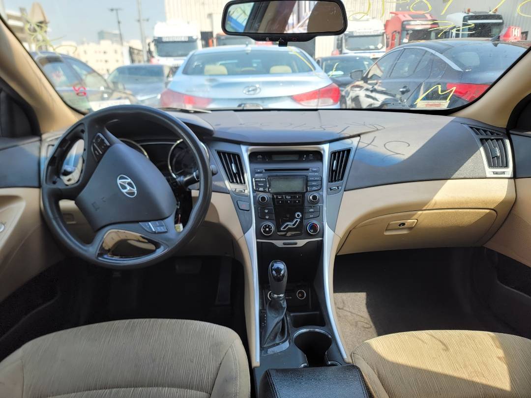 2013 HYUNDAI SONATA — 113500 Miles — Lot 37984630 — Main - Marhaba Auctions Used Cars - Image 7