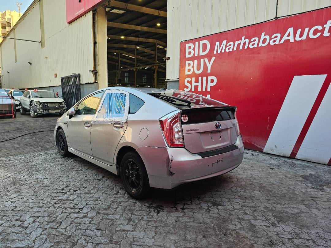 2013 TOYOTA PRIUS — 219016 Miles — Lot 1645015 — Souq - Marhaba Auctions Used Cars - Image 4