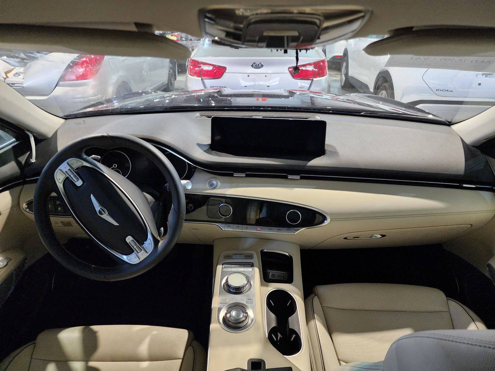 2024 GENESIS GV70 — 7441 Miles — Lot 4000 — Al Quoz - Marhaba Auctions Used Cars - Image 8