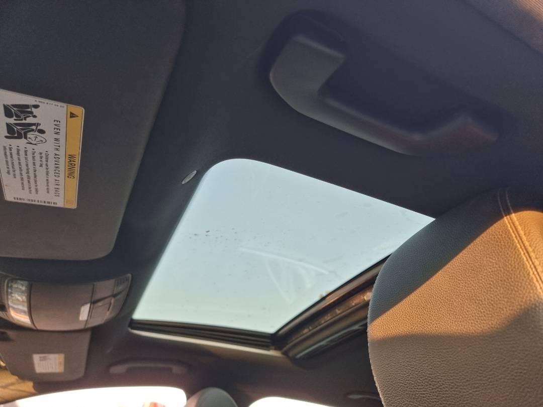 MERCEDES BENZ E-300 2018 - Marhaba Auction Used Cars - Image 9