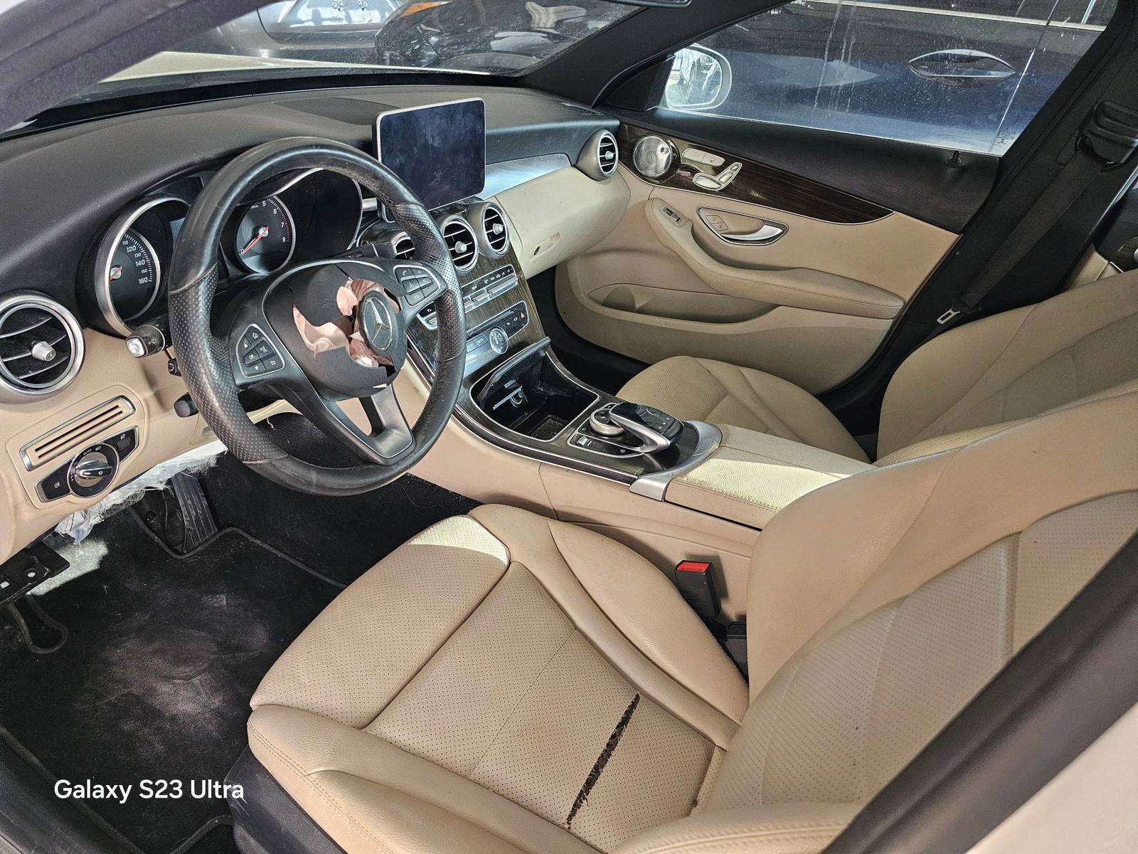 MERCEDES BENZ C300 2018 - Marhaba Auction Used Cars - Image 8