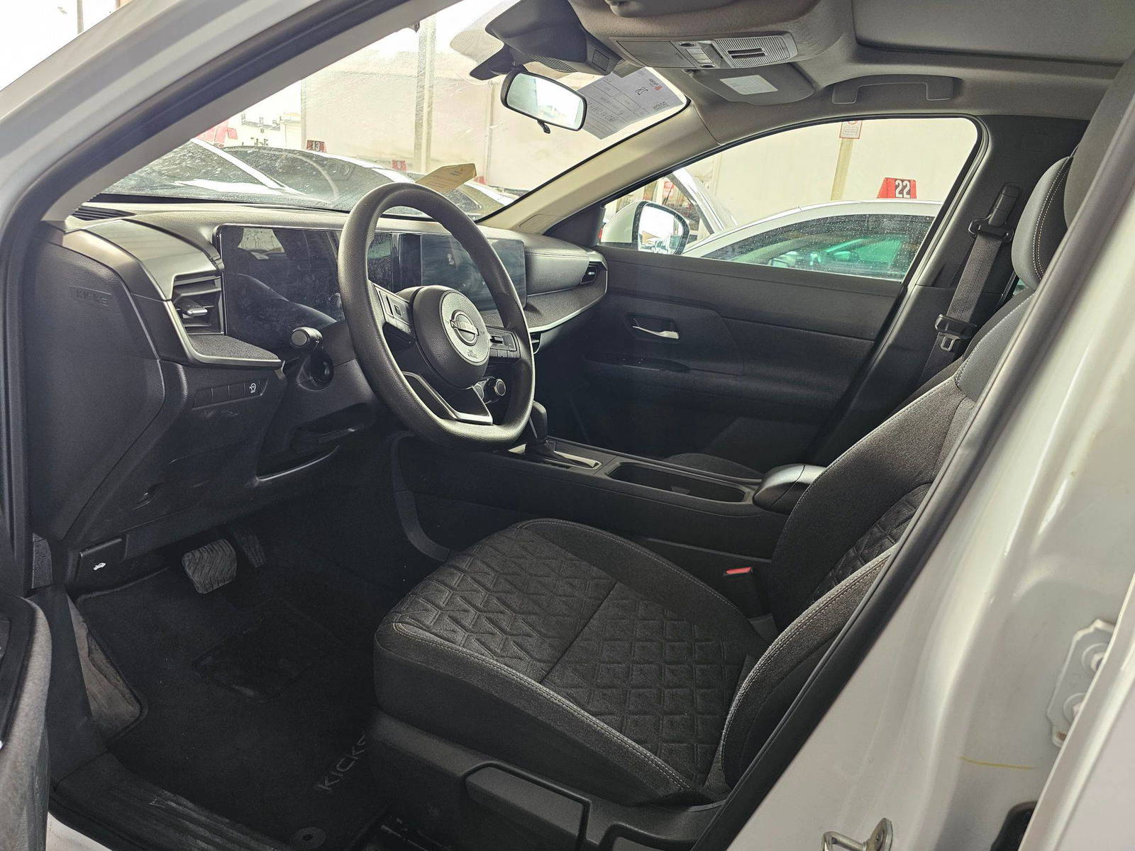 NISSAN KICKS 2025 - Marhaba Auction Used Cars - Image 8