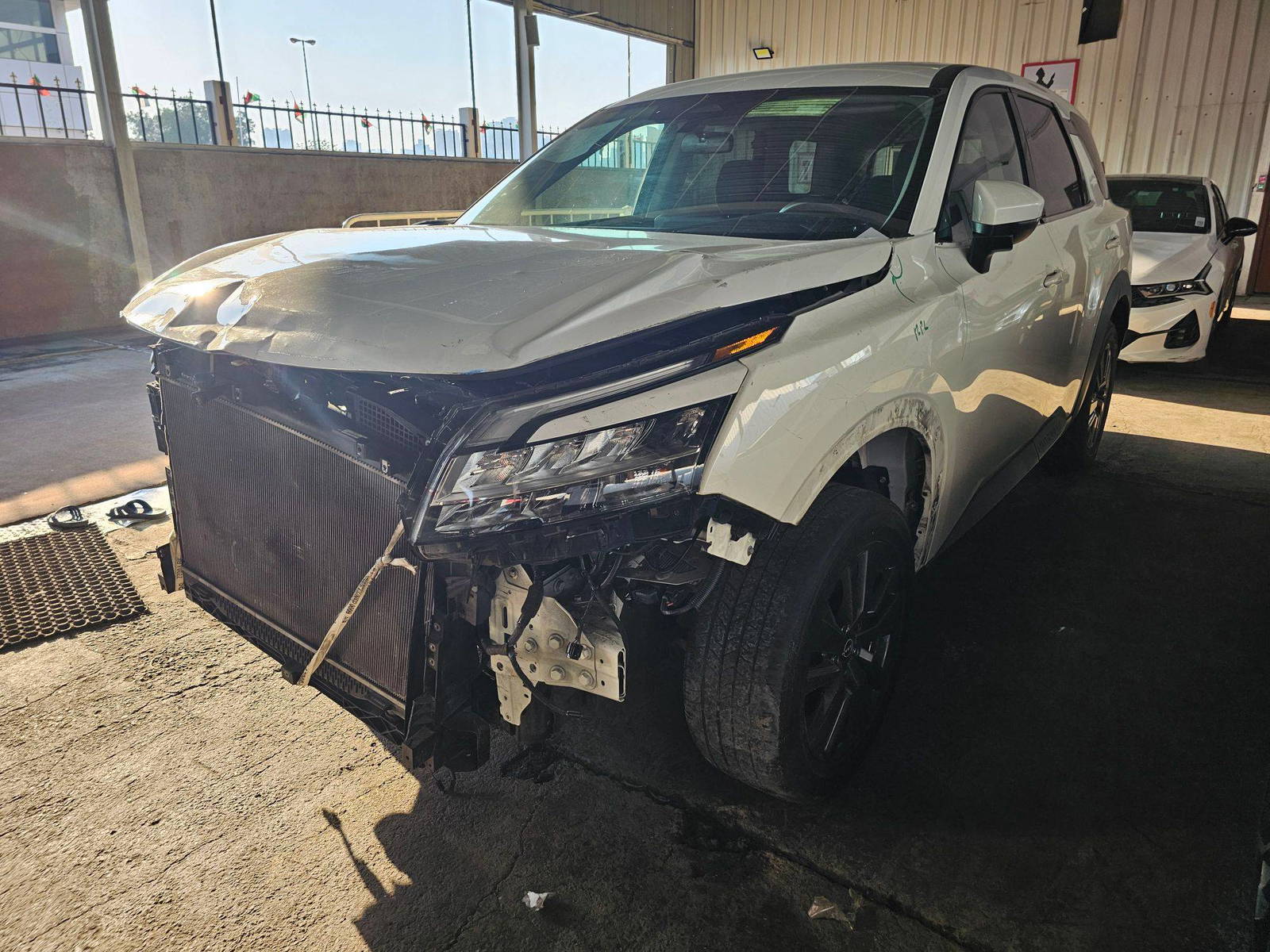 NISSAN PATHFINDER 2022 - Marhaba Auction Used Cars - Image 3