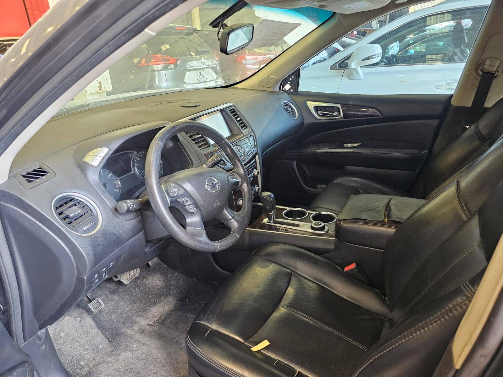 2016 NISSAN PATHFINDER — 290813 KM — Lot MM8GC649374 — Main - Marhaba Auctions Used Cars - Image 7
