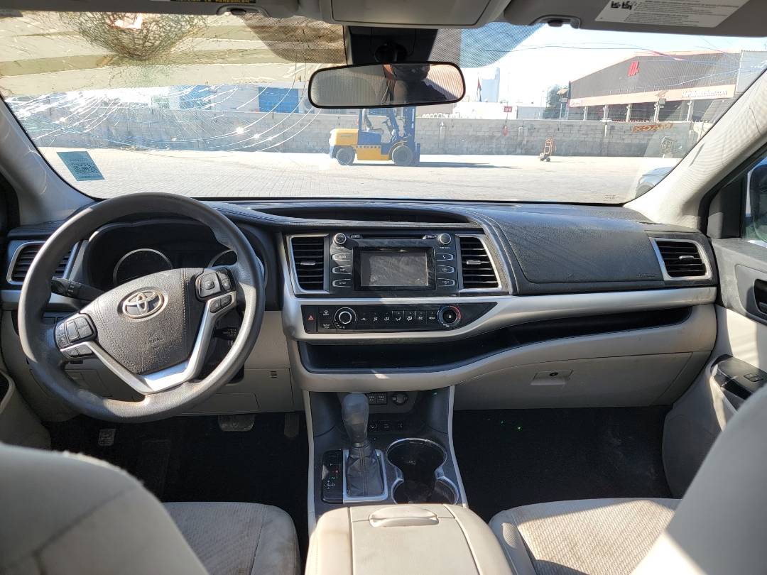 2018 TOYOTA HIGHLANDER — 126722 Miles — Lot JS881899 — Main - Marhaba Auctions Used Cars - Image 8