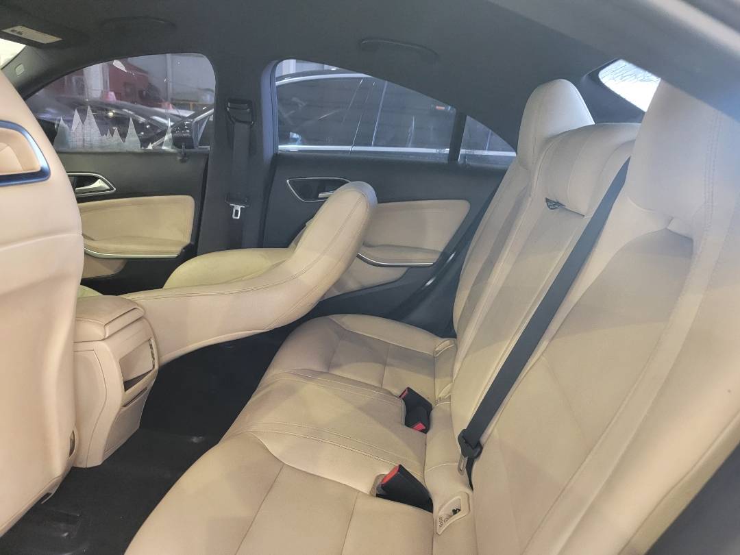 2014 MERCEDES BENZ CLA 250 — 111395 Miles — Lot 6EN112390 — Main - Marhaba Auctions Used Cars - Image 7