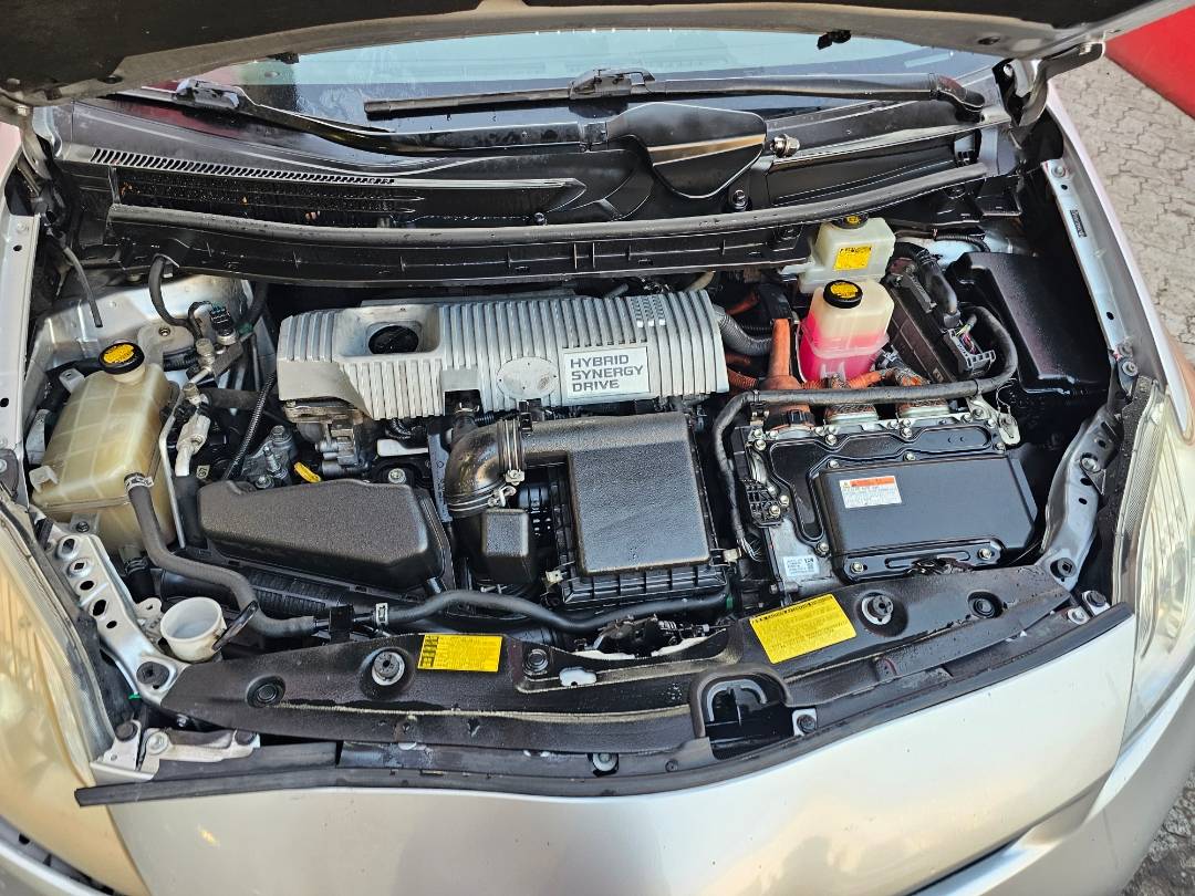 2013 TOYOTA PRIUS — 219016 Miles — Lot 1645015 — Souq - Marhaba Auctions Used Cars - Image 11