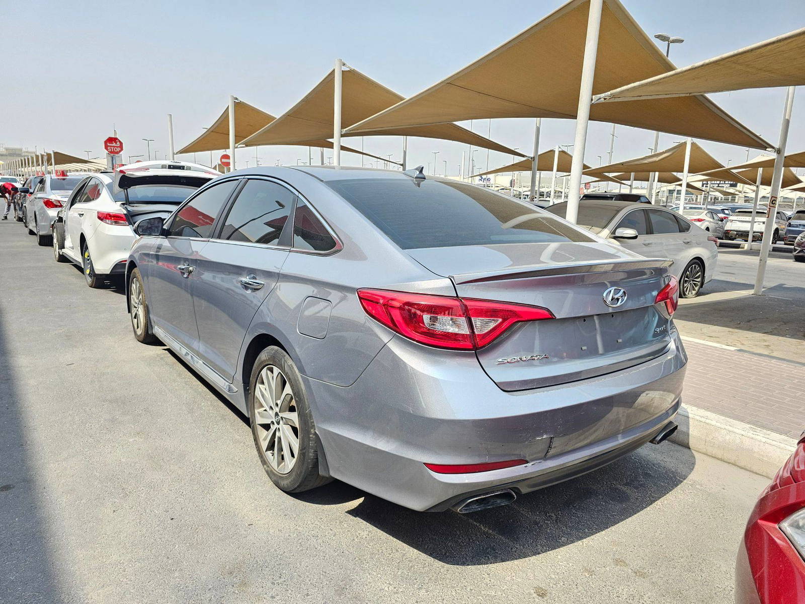 2017 HYUNDAI SONATA — 198512 Miles — Lot 6HH591523 — Souq - Marhaba Auctions Used Cars - Image 5