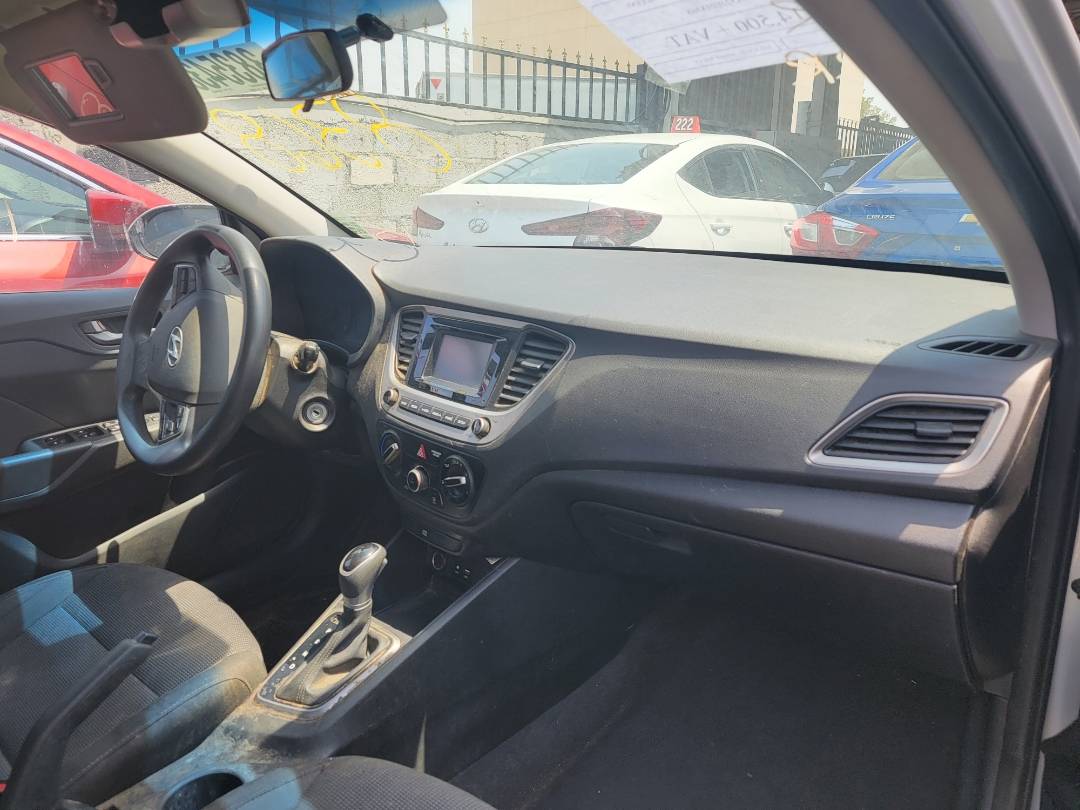 2018 HYUNDAI ACCENT — 108669 Miles — Lot E018368 — Main - Marhaba Auctions Used Cars - Image 6