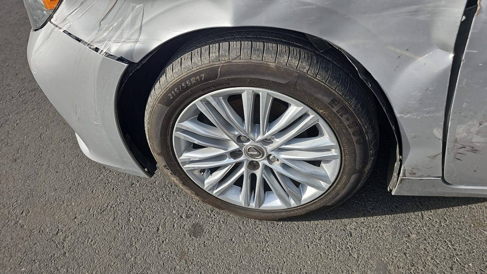 2013 LEXUS ES 350 — 157522 Miles — Lot 044562 — Souq - Marhaba Auctions Used Cars - Image 4