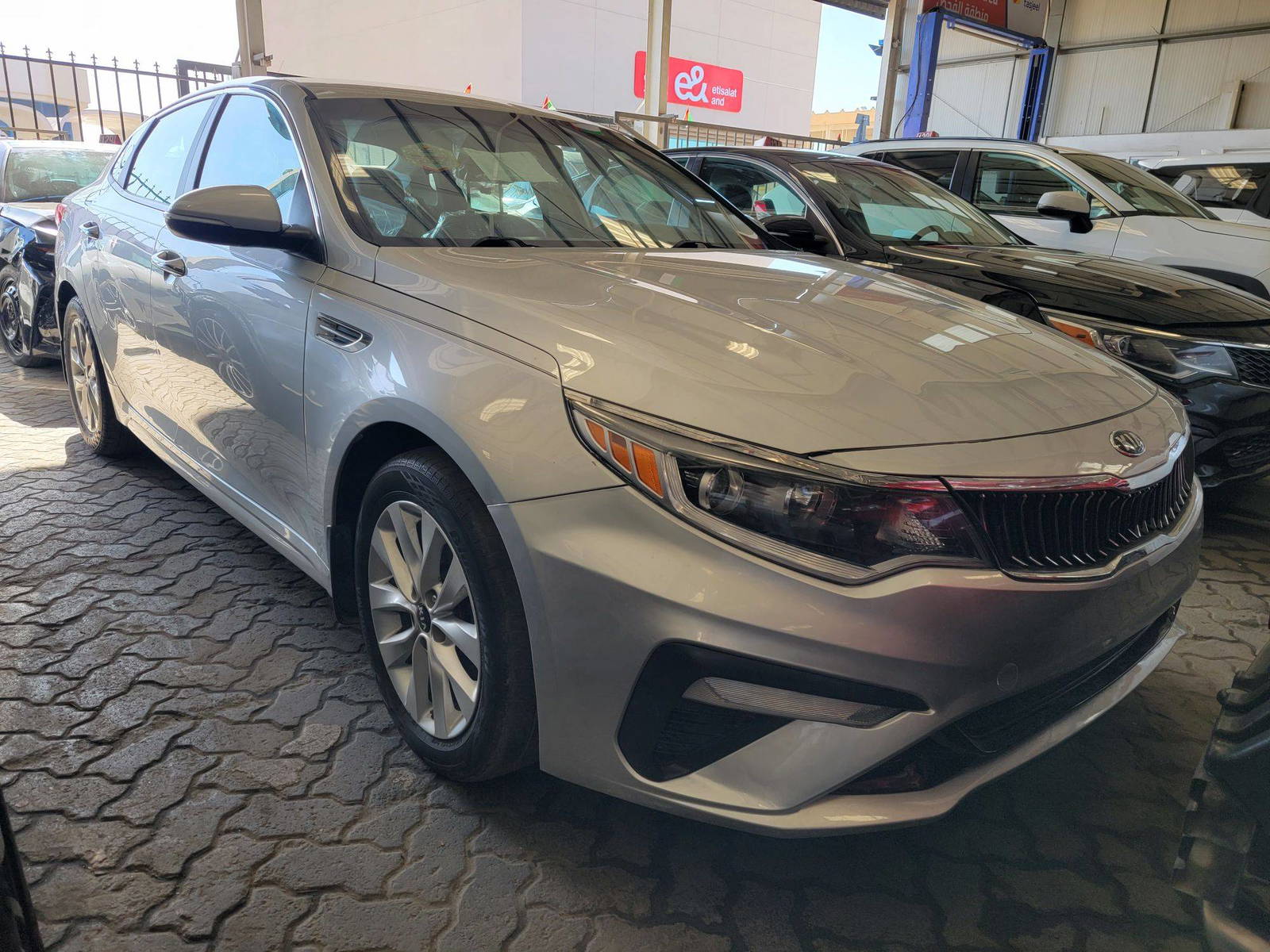 2018 KIA OPTIMA — 171700 Miles — Lot G256838 — Main - Marhaba Auctions Used Cars - Image 4