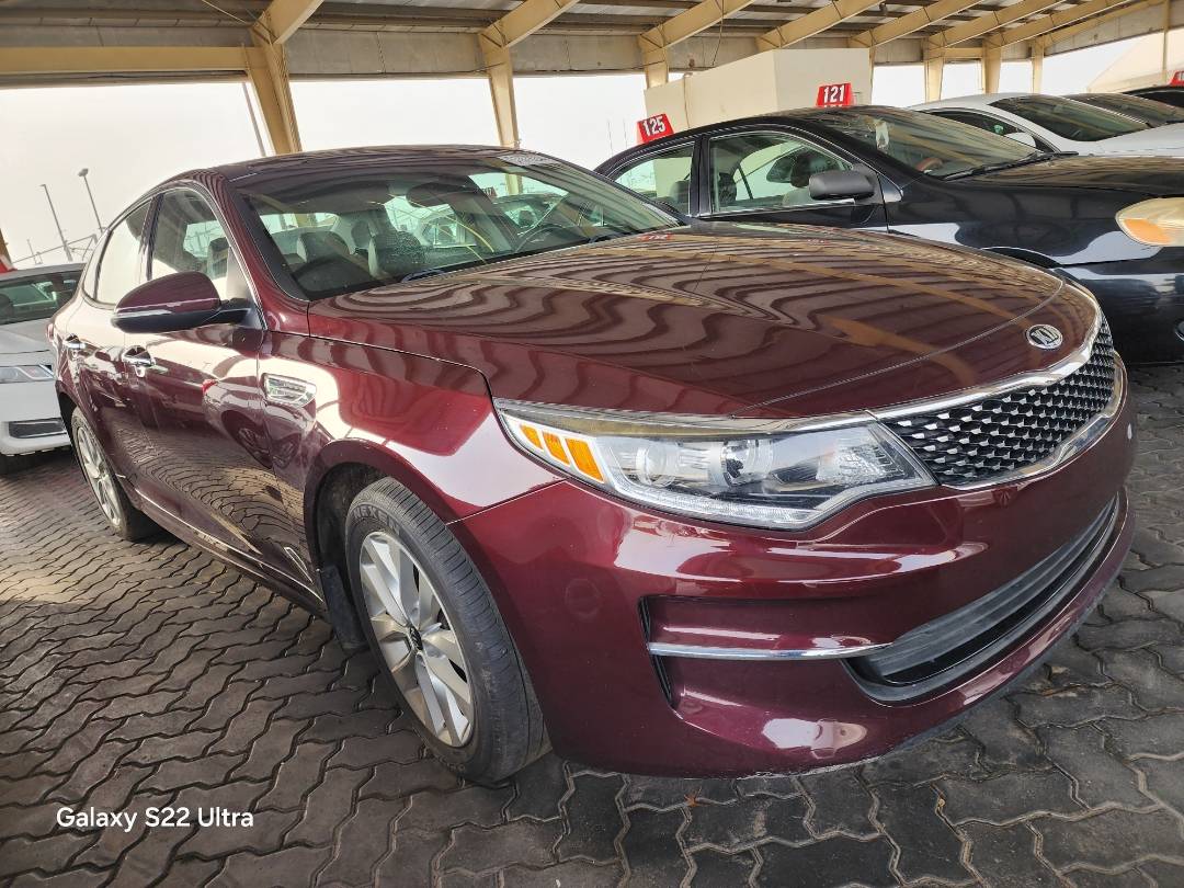 2018 KIA OPTIMA — 117284 Miles — Lot 37519 — Ind. 12 - Marhaba Auctions Used Cars - Image 4