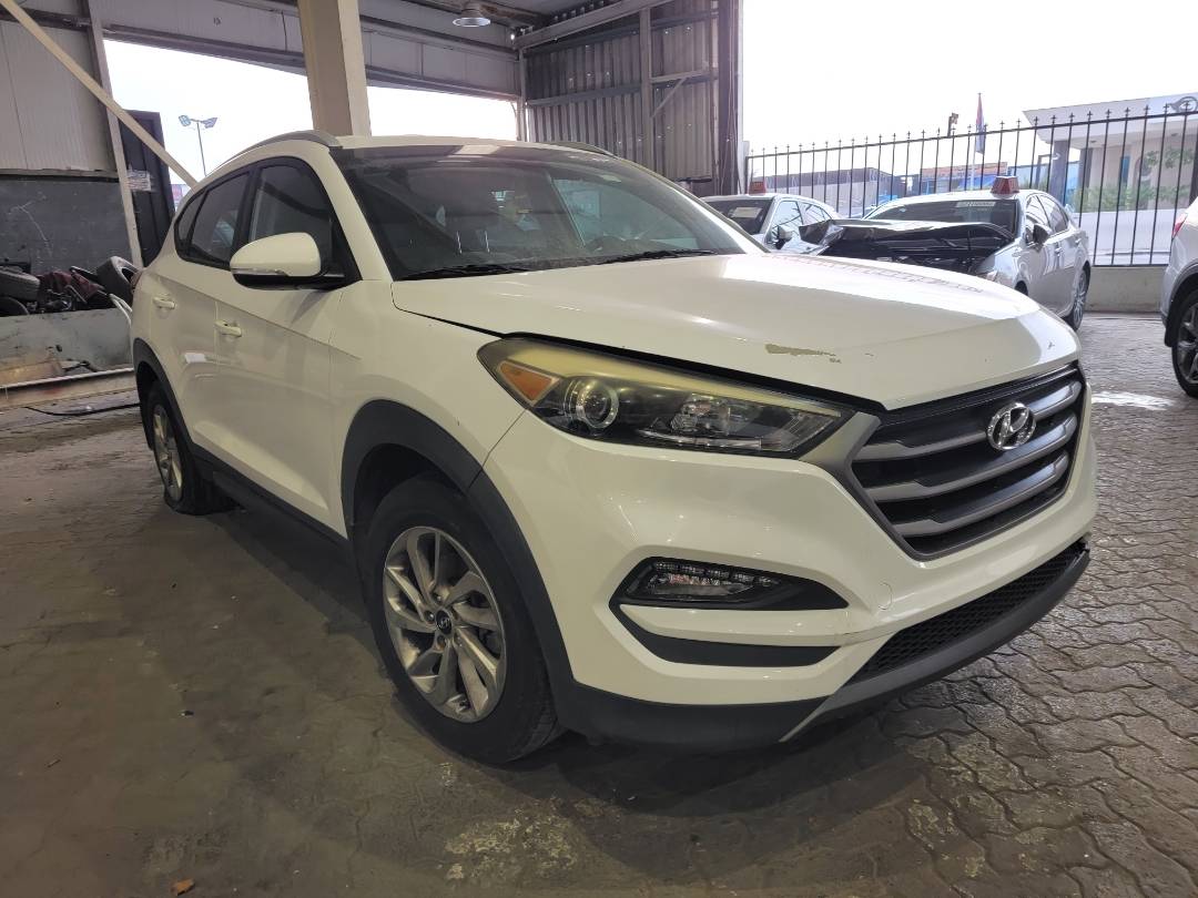 2016 HYUNDAI TUCSON — 129769 Miles — Lot U133222 — Main - Marhaba Auctions Used Cars - Image 4