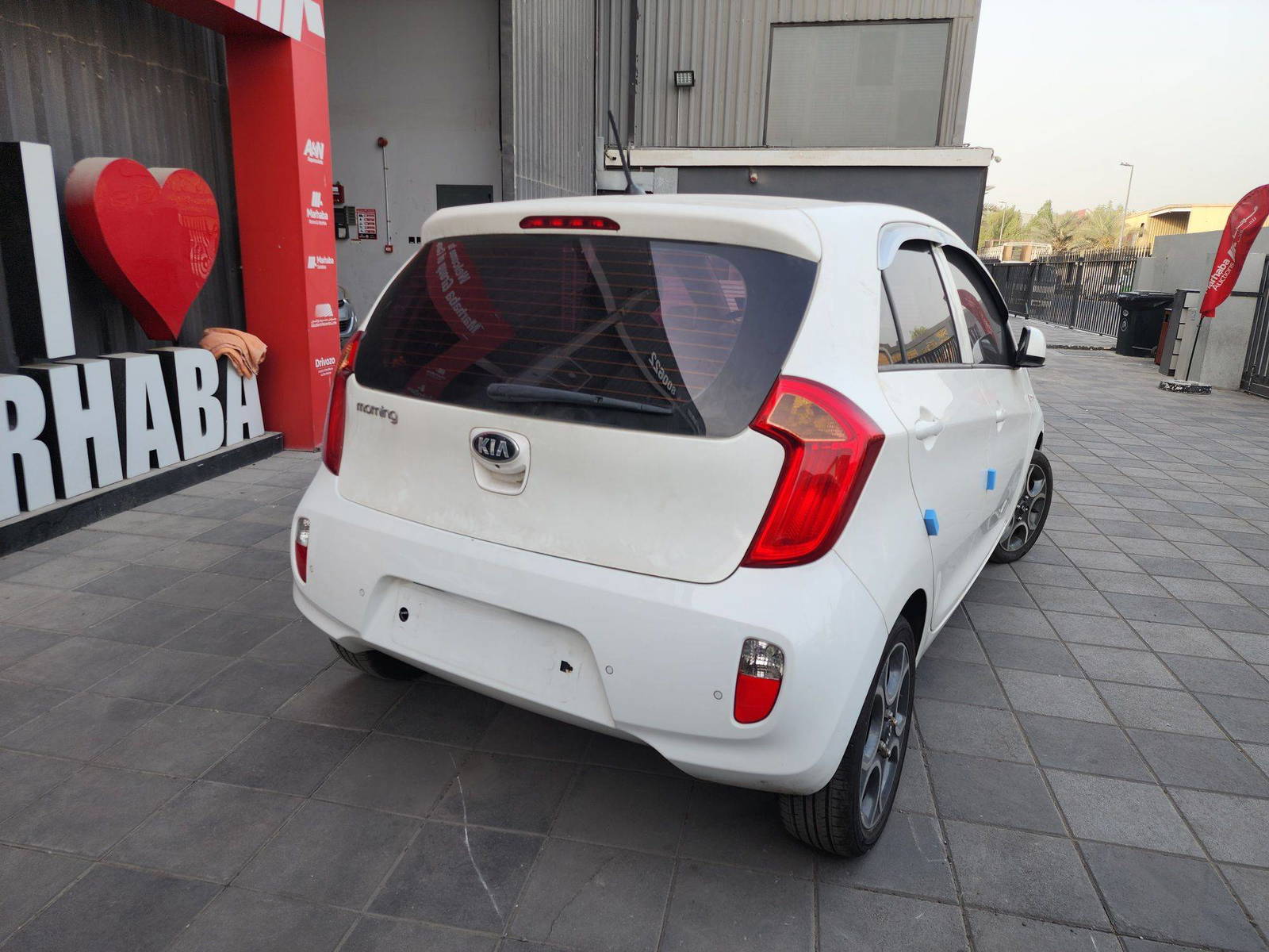 2013 KIA MORNING — 150759 KM — Lot 35596 — Al Quoz - Marhaba Auctions Used Cars - Image 4