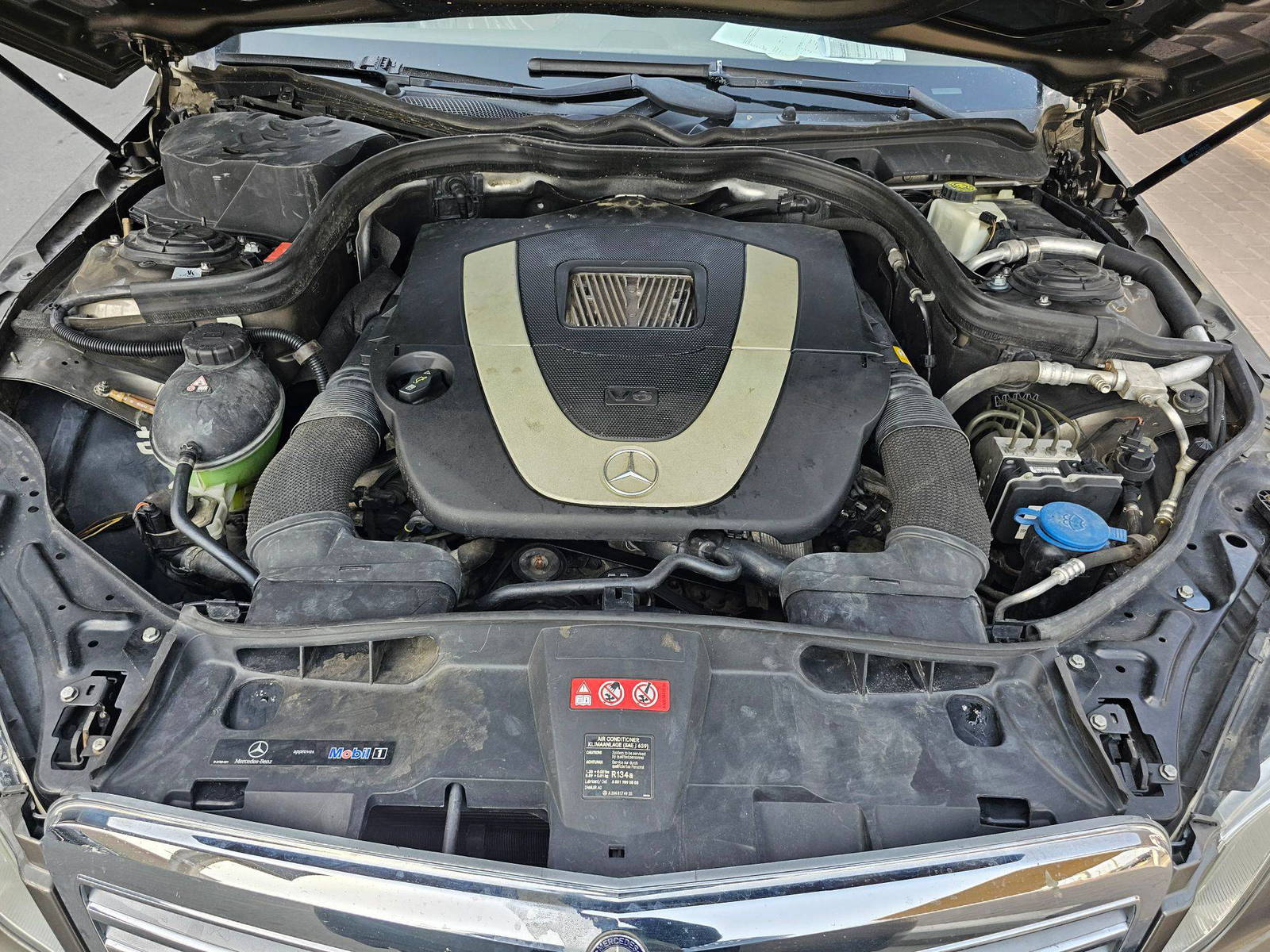 2011 MERCEDES BENZ E 350 — 95220 Miles — Lot B9BA354740 — Souq - Marhaba Auctions Used Cars - Image 11