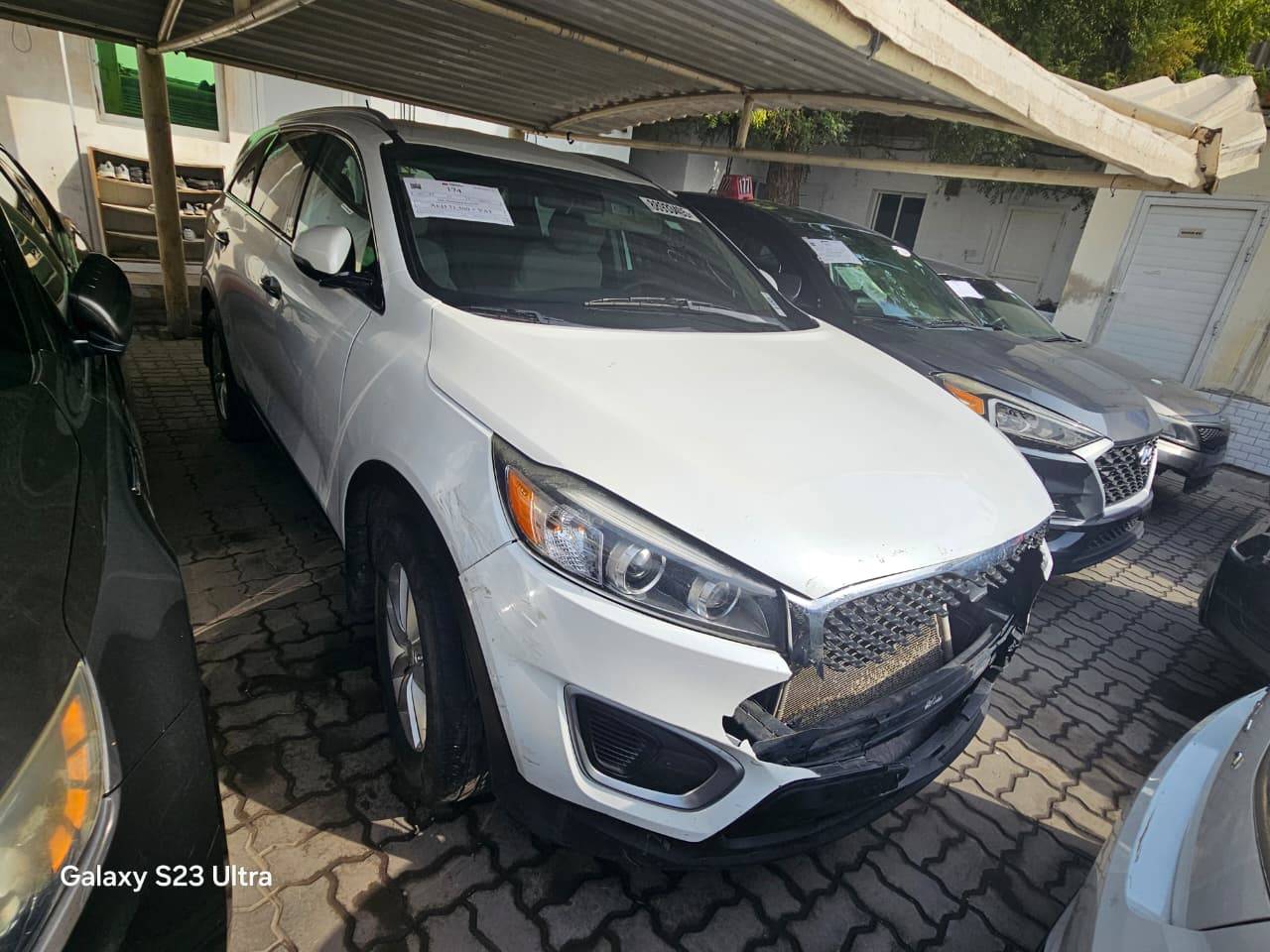 2017 KIA SORENTO — 165115 Miles — Lot G215595 — Souq - Marhaba Auctions Used Cars - Image 3