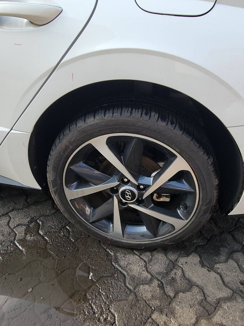 HYUNDAI SONATA 2021 - Marhaba Auction Used Cars - Image 9