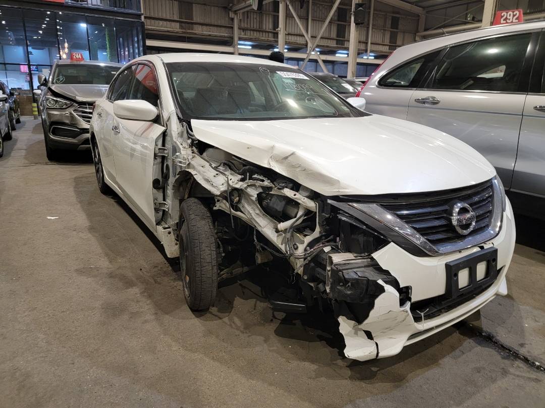 2018 NISSAN ALTIMA — 196854 Miles — Lot C198099 — Main - Marhaba Auctions Used Cars - Image 4