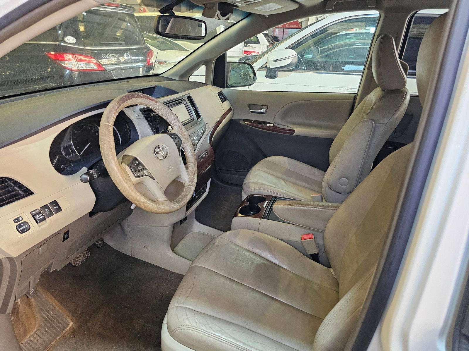 TOYOTA SIENNA 2012 - Marhaba Auction Used Cars - Image 8