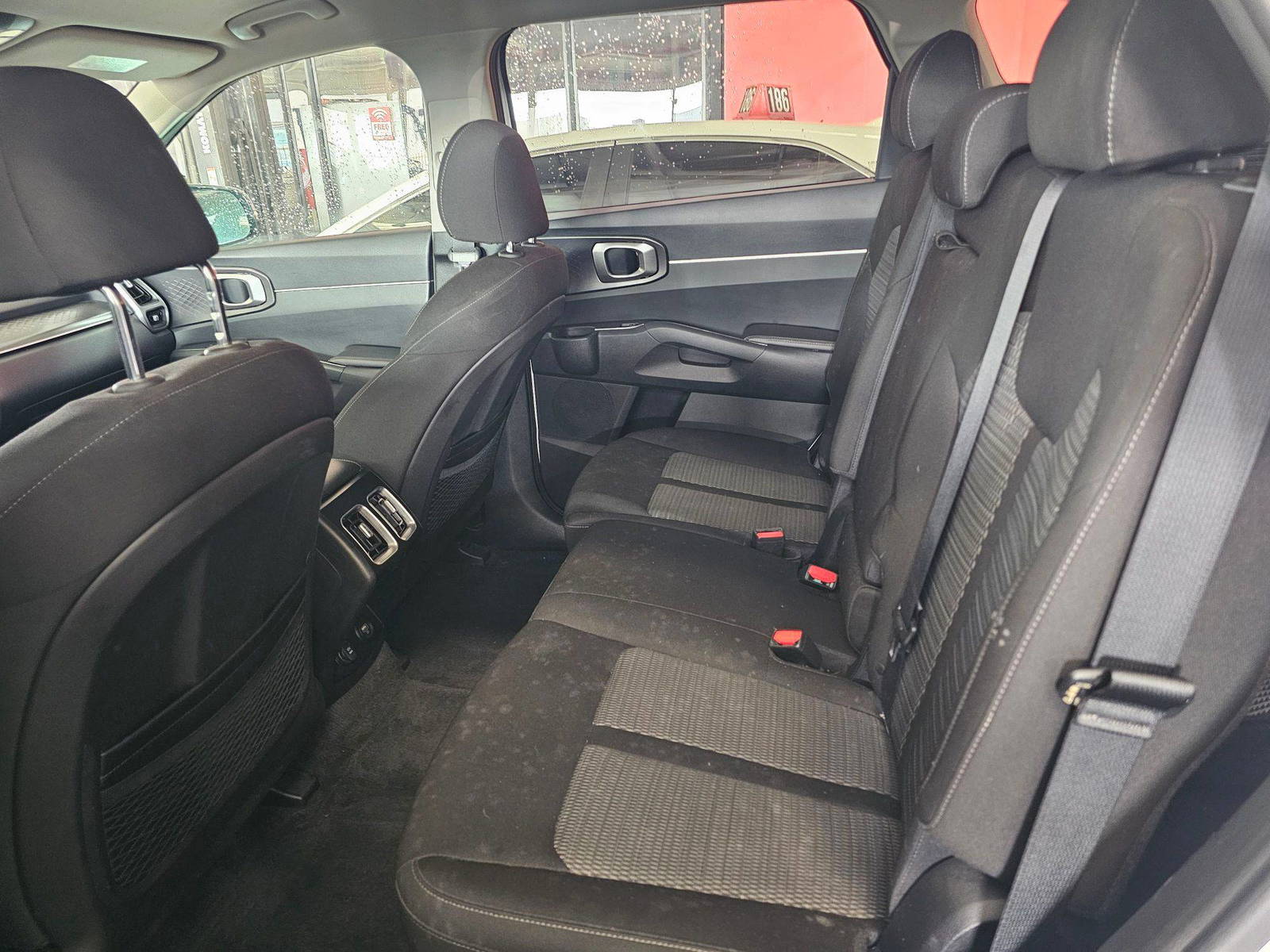 KIA SORENTO 2022 - Marhaba Auction Used Cars - Image 10