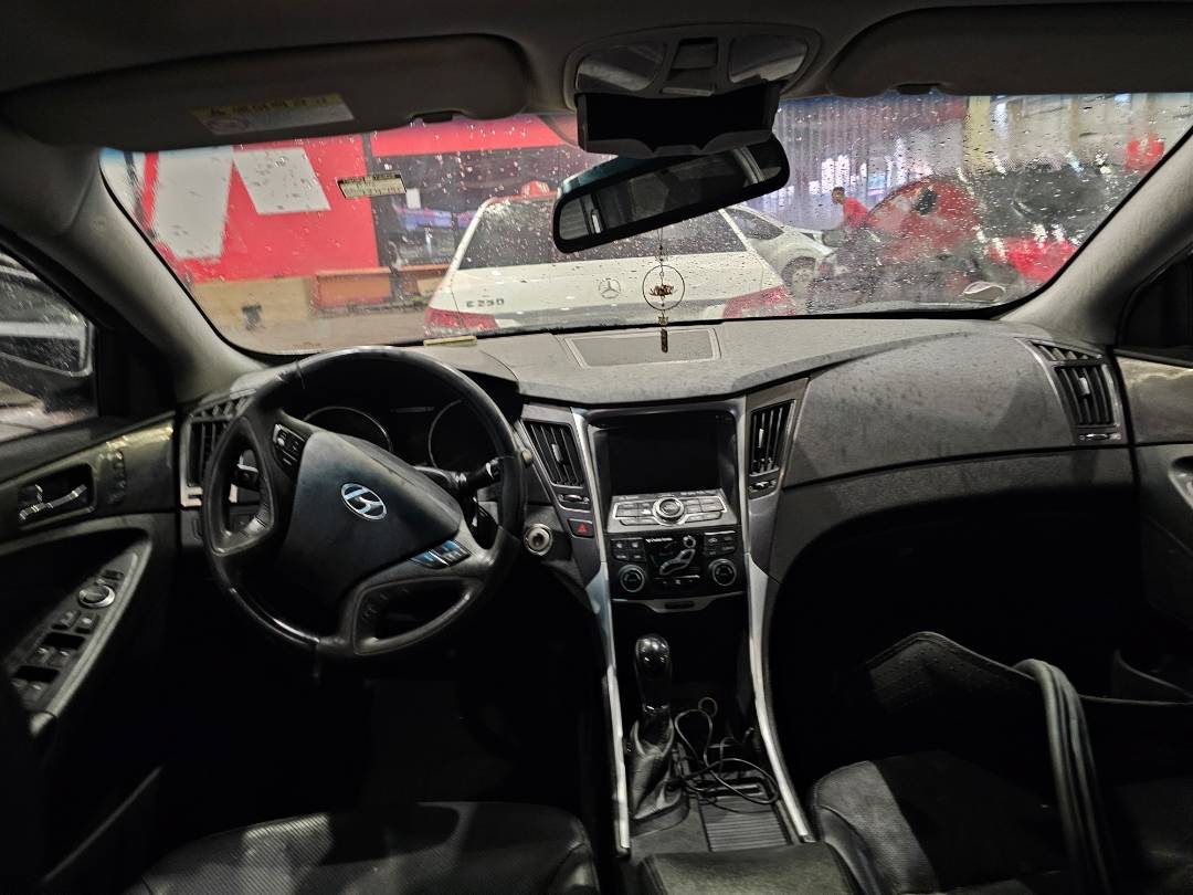 2012 HYUNDAI SONATA — 324745 KM — Lot 031681 — Main - Marhaba Auctions Used Cars - Image 8