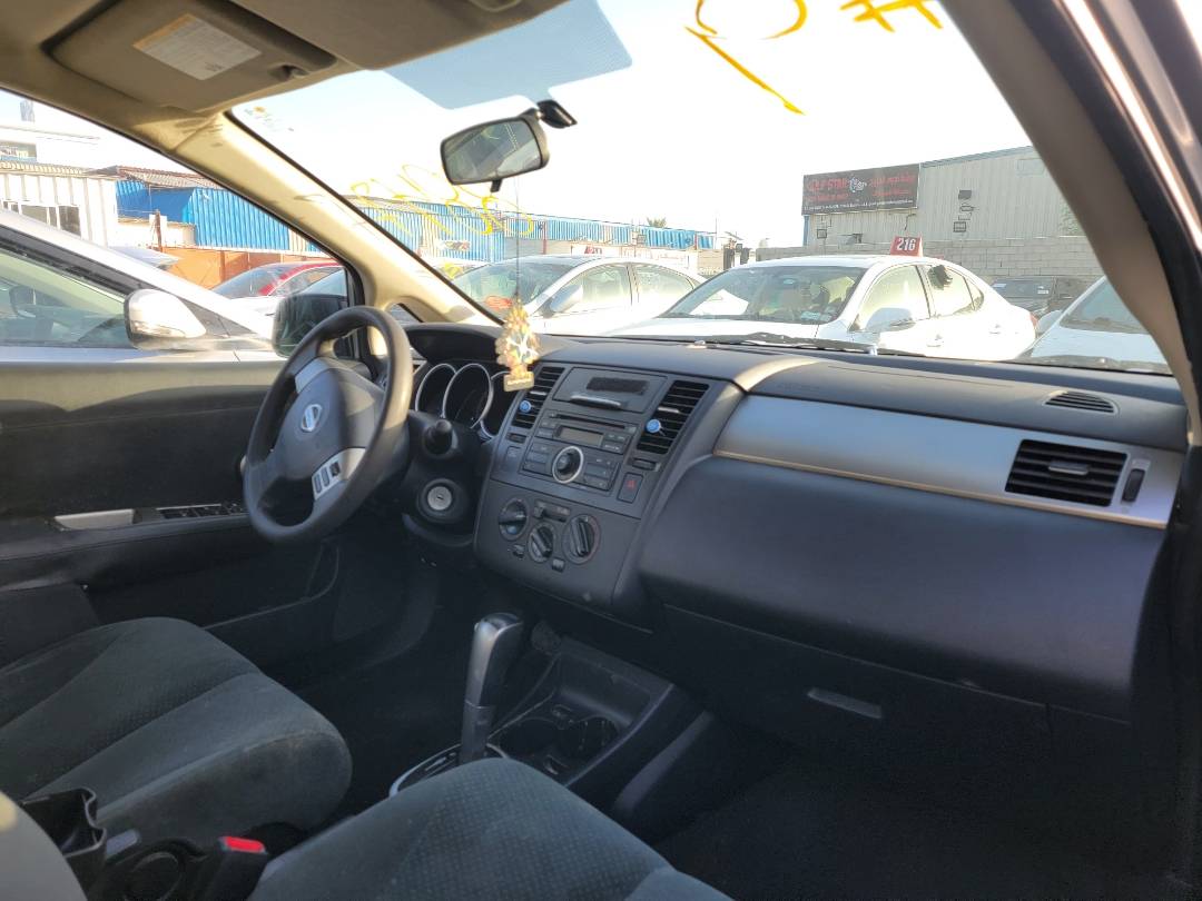 2010 NISSAN VERSA — 202100 Miles — Lot 81890823 - Marhaba Auctions Used Cars - Image 5