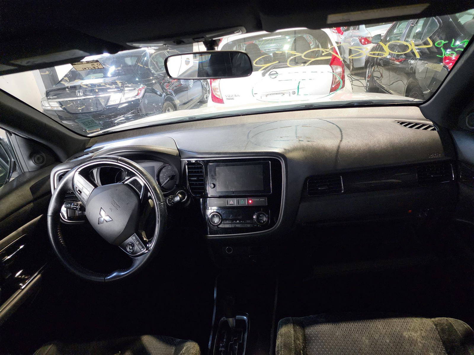 2018 MITSUBISHI OUTLANDER — 103683 Miles — Lot 40687252 — Main - Marhaba Auctions Used Cars - Image 8
