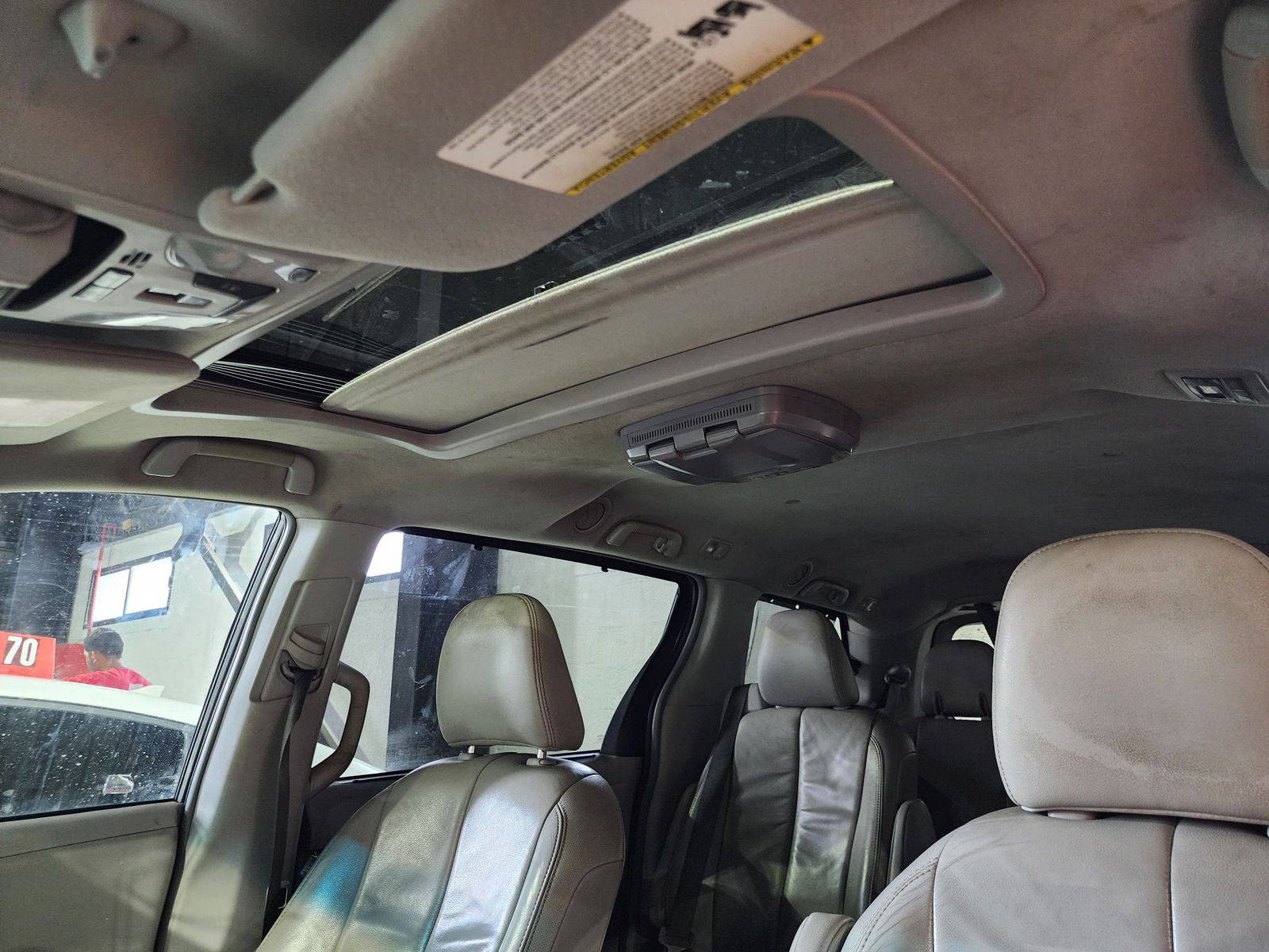 2012 TOYOTA SIENNA — 130511 Miles — Lot 046492 — Al Quoz - Marhaba Auctions Used Cars - Image 11